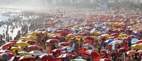 what-to-do-in-rio-in-3-days-copacabana-beach
