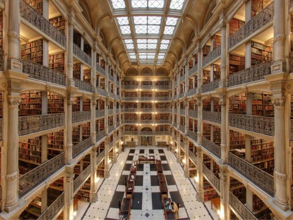 diferentes-cosas-que-hacer-en-río-de-janeiro-biblioteca-nacional