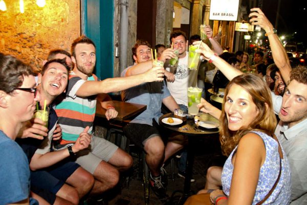 tour-pub-crawl-lapa