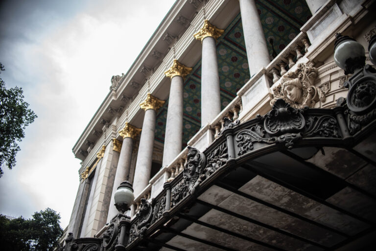 Side view of the Municipal Theater of Rio de Janeiro