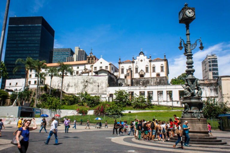 Largo da carioca - the meeting point of the tour
